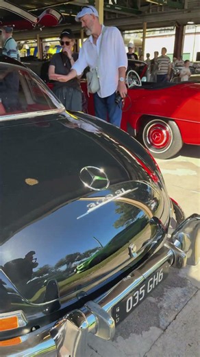 Gorgeous 300sl at the RACQ Motorfest #tjsautomedia #mercedes