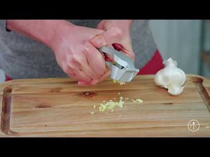 Pampered Chef Garlic Press