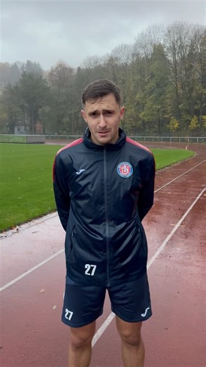 Unser Kapitän Kevin Pytlik hat noch ein paar Worte für euch und hofft auf eure Unterstützung am Samstag im Stadion am Zoo. Alle Informationen wie ihr an Tickets gelangt, findet ihr auf unserer Homepage! 📲 #zusammenausmtal #wuppertalersv | Wuppertaler Sportverein e.V.