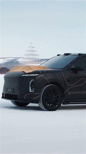 NIO ES9's Suspension Just Broke Physics