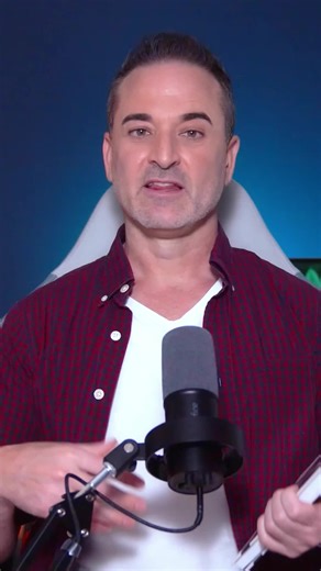 New experts are emerging: prompt engineers. 👋 They know how to talk to AI for the best answers. It's quietly becoming the new literacy. My AI book shows how this skill is crucial for AI and the future of work. It's not hard, but requires a new mindset. Less about perfection, more about experimentation. Winners ask 'dumb' questions better. Ready to dive into AI productivity and automation? Watch to see how I handle this. #aibooks #artificialintelligencebooks #AI #FutureOfWork #AIProductivity #AI