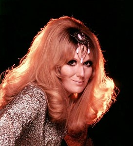 I ONLY WANT TO BE WITH YOU (EN ESPAÑOL) - Dusty Springfield - LETRAS.COM