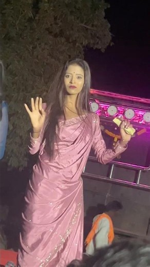 Vajav Na Tuzi Madhur Basari l वाजव ना तुझी मधुर बासरी 🤍#marathimulgi #shortvideo #explore #ytshorts