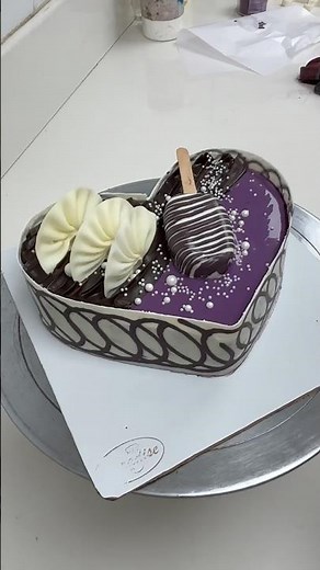 Premium chocolate heart shape cake decorating ideas #heartcake #birthdaycake #viral #trendingcake