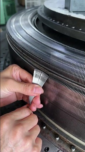 丸編み機の針交換