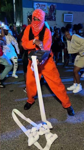 This new dance move is taking over! 🕺🔥 Ultimate Dance Off at [Uptown Mondays