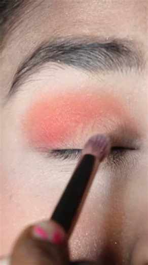 Step-by-Step Peach Eye Makeup Tutorial 🍑 #eyemakeup #makeuptutorial