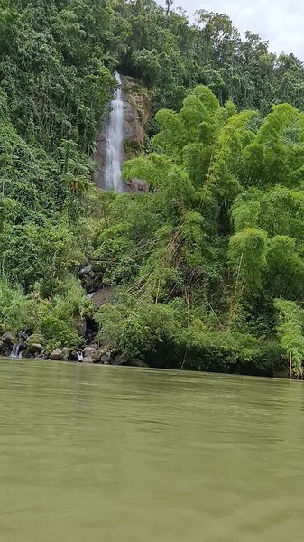 Waterfalls, Navua, Fiji Islands#peace #scene #fiji #heaven #paradise #waterfall #fijiislands🇫🇯🌴🌴🇫🇯 #navua