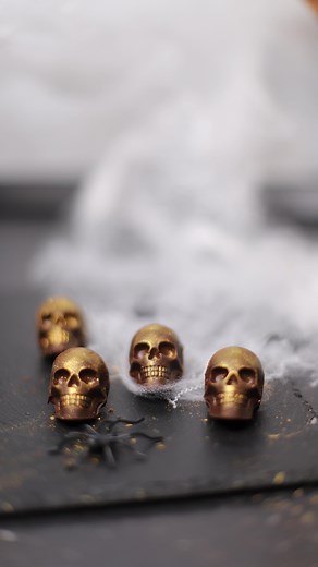 Aliain ♡ on Instagram: "#asmr #asmrsounds"