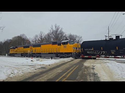 SD60M's Switch The CSX and Great Lakes Central Interchange!