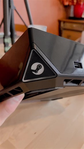 Die Alienware Steam-Machine. Der Versuch von Valve, die Wohnzimmer zu erobern. #valve #steam #steammachine #htpc #gaming