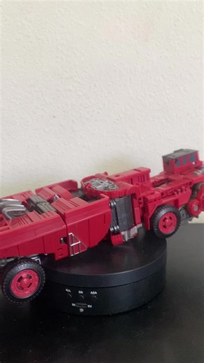 Transformers Studio Series Overload Review