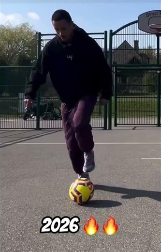 BACKWARDS FOOTBALL TARGET HITTING – Insane Accuracy