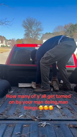 1K views · 24 reactions | I love a man outside doing manly things 殺殺殺. Hubby getting us firewood ready. 3 truckloads and counting#hubby #men #wife #wood #firewood #love | Rachel Kalukango-Harris | Facebook