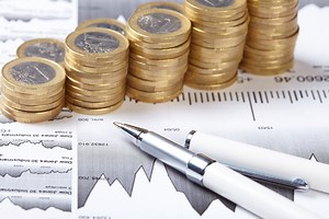 Principal Financial Group Inc (PFG) Chairman, President & CEO Daniel Joseph Houston Sold $6. ...