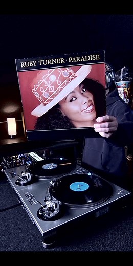 #RubyTurner #Pebbles #Soul #Dj #RnB #DjReels #Djing #StheDJ #DjS #DjLife #VinylDJ #DjCulture mixcloud.com/DjStathis | Dj "S"