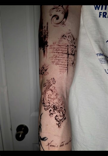 Victorian Tattoo Sleeve: Stencil vs Tattoo Techniques