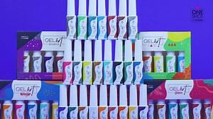 29 reactions · 16 shares | Arte en tus uñas con GEL ART de ONE SHOT  -Realiza trazos y líneas fácilmente -Francés Perfecto -Mano Alzada -Stamping, -Efecto espejo por su capa de inhibición o aplicar foil. -Efecto sugar y velvet. | ONE SHOT Laccover | Facebook