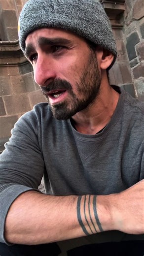 Snake Eating Frog: Predation Event Explanation