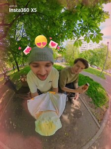 Insta360 X5 POV: Bite Through the Screen with Minions