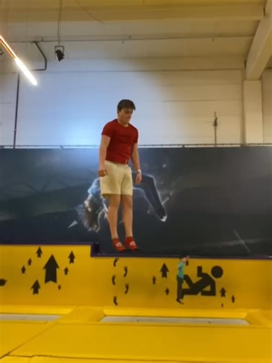 nice full full😎#flip #tricking #insane #fliping #bryanskyfree #trampoline #double #backflip