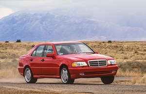 Tested: 1998 Mercedes-Benz C43 AMG Deserves a Manual