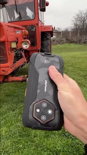 5000kg Tractor vs Ulefone Rugking 4 Pro 🚜