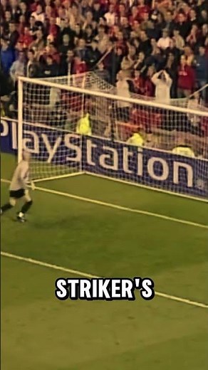 Why 70,000 Rival Fans Applauded Ronaldo Fenômeno