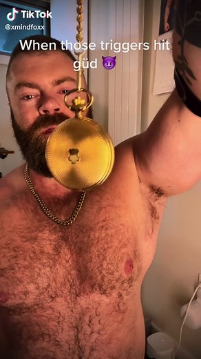 Outtake from a relaxing session #hypno #hypnosis #musclebear #hypnotist #gay #musclegay #furrychest