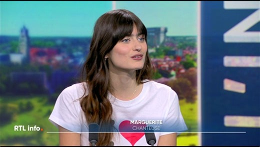 La chanteuse Marguerite présente son premier album, intitulé "Grandir"