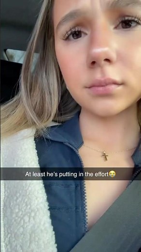 Her tinder date is a smart man 😂