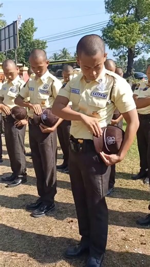 Put on your headgear, let's go!! #pendidikansatpam #satpamindonesia #army #tni #viral #fyp #police