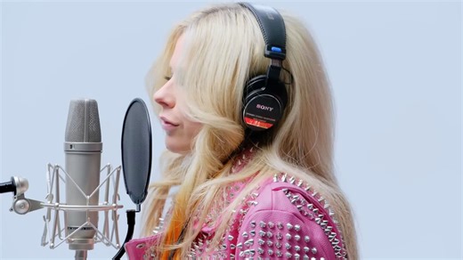 Avril Lavigne - Complicated _ THE FIRST TAKE