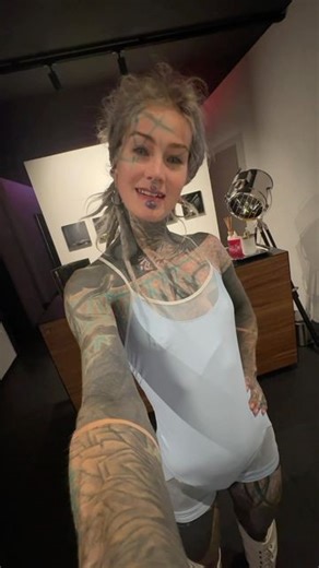 Anuskatzz on Instagram: "Grateful ❤️"