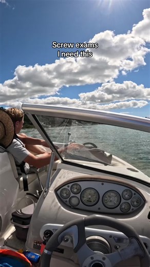 Embrace Boat Life: Ditch Exam Stress for Fun