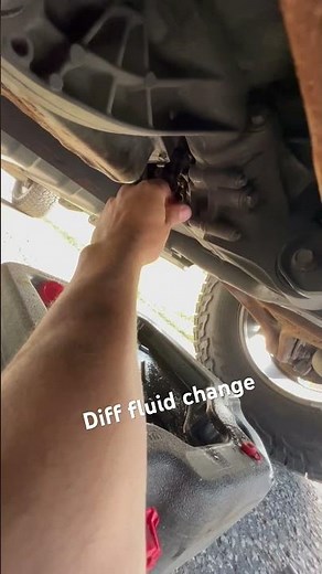 2012 jeep grand Cherokee differential and transfer case fluid change day! 75w 90 and ATF+4