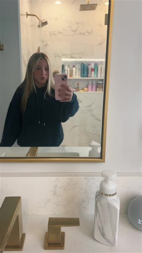 arielle_moss22 (@arielle_moss22)’s videos with original sound - .