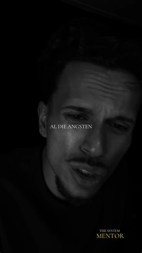 Misschien zoek je geen motivatie. Misschien zoek je gewoon iemand die met je meekijkt. Iemand die begrijpt wat je doormaakt. Een plek waar je niet alleen bent. Dat is The System.