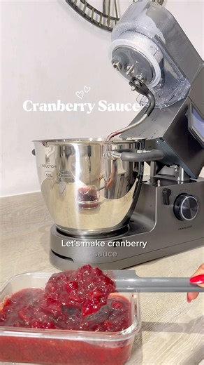 Cranberry Sauce made easy with the Kenwood cooking Chef #kenwood #cookingchef #cranberrysauce #food