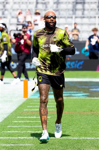 Odell Beckham Jr. makes iconic one-handed flag football catch: Video