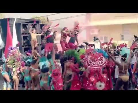 Nicki Minaj Pound The Alarm Explicit Official Music Video #VEVO ft Miley Cyrus