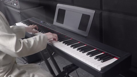 88 Key Weighted Keyboard Piano,Kmise Full Size Heavy Hammer Action Key Digital Piano with Music Stand Pedal MIDI Connecting for Professional Beginner