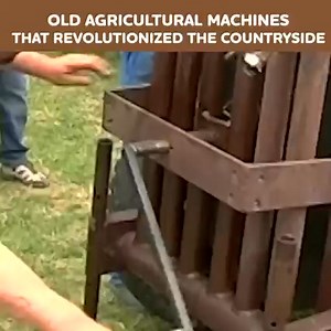 The threshing machine and other agricultural machinery in recovery #agriculture #fblifestyle #documentaries | Eugenio Monesma Documentaries