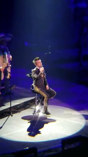 Abrazame live Alejandro Fernandez