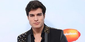 Danilo Carrera dice que el cantante Ricky Martin quería conocerlo pero él se negó: "No juego en esa liga"