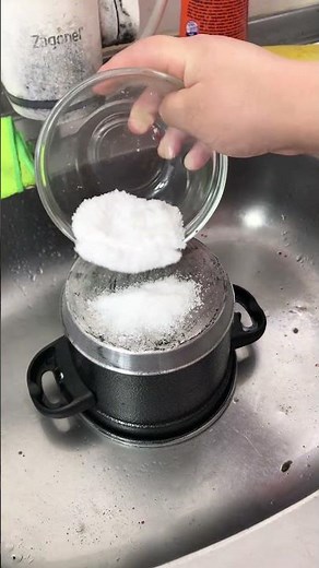 The Salt Trick That Will Change the Way You Clean Forever! 🌿