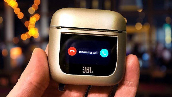 22 Groundbreaking Gadgets That Redefine Convenience and Creativity