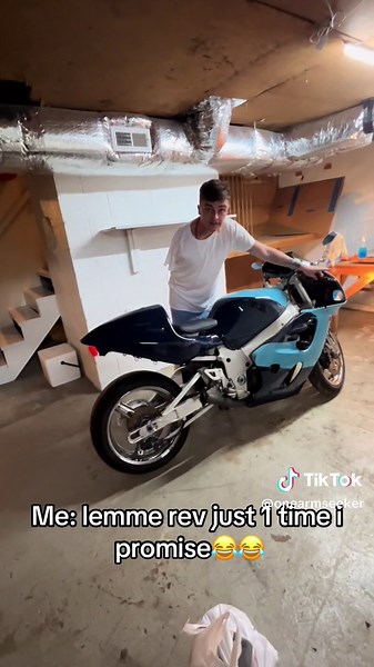 Amputee Rider Starts Bike After 9 Months