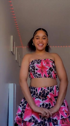 9.4K views · 655 reactions | Hello guys how are you doing today? | Iamsileilla Jolie | Facebook