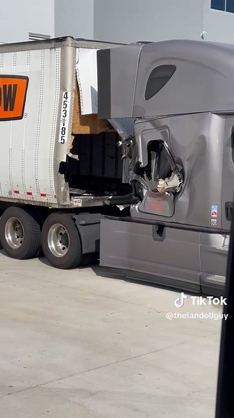 Essential Skills for Truck Drivers and Forklift Operators